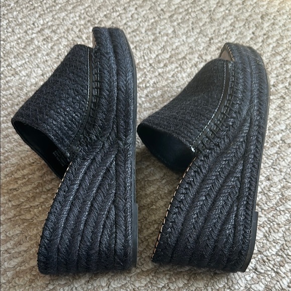 Nordstrom Black Women's Slide Sandals - Picture 3 of 5